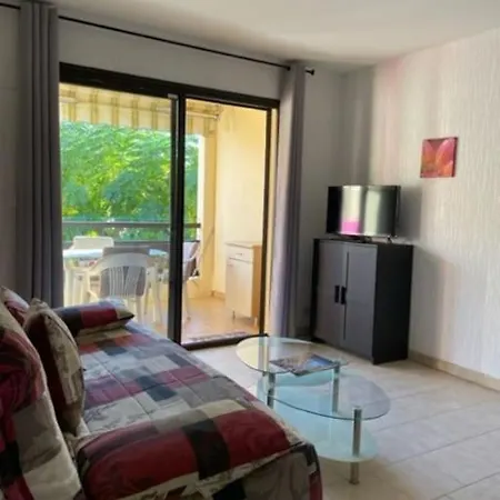 Apartment Bel Proche Du Port